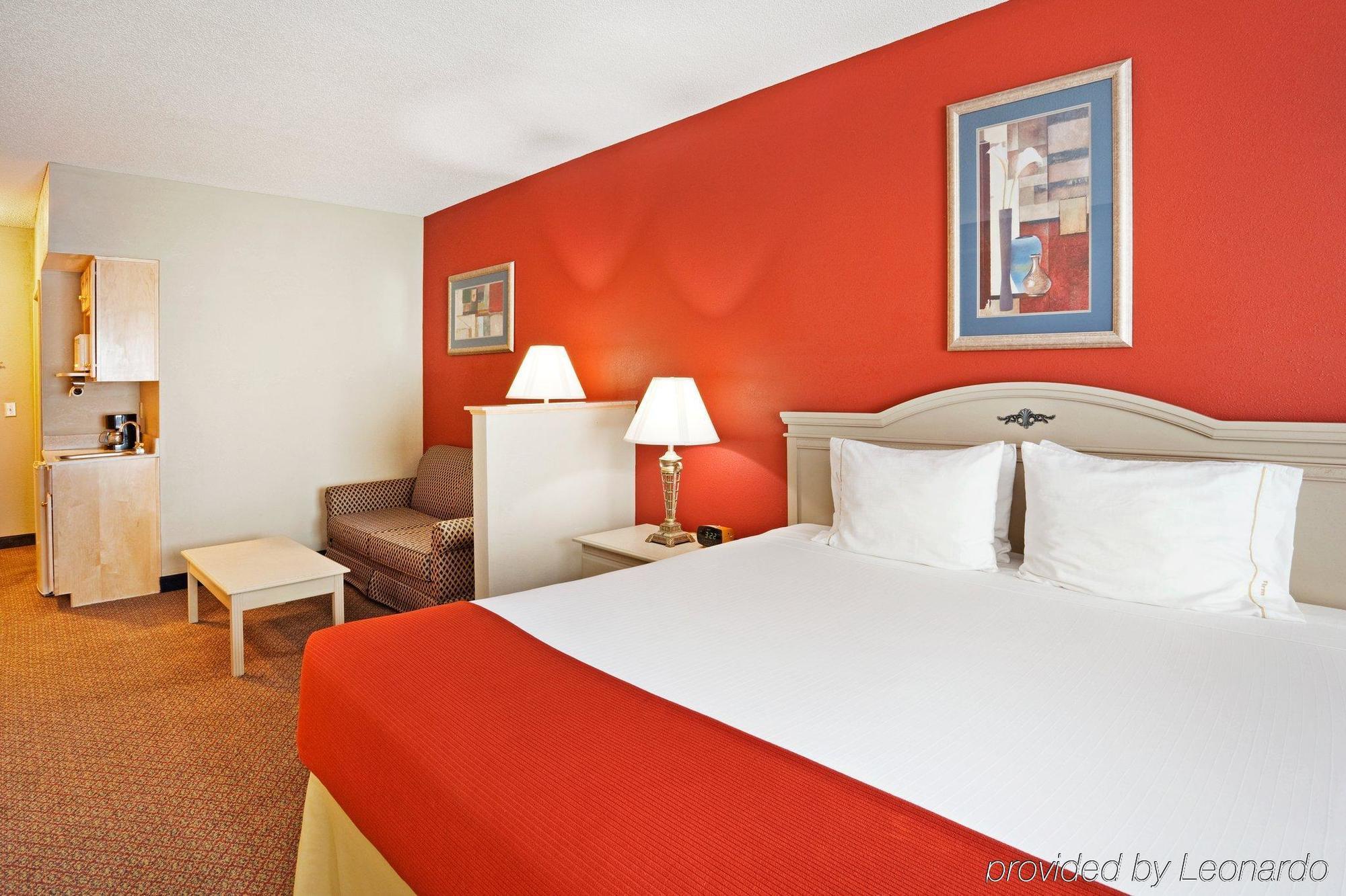 Holiday Inn Express Hotel & Suites London By Ihg Zimmer foto